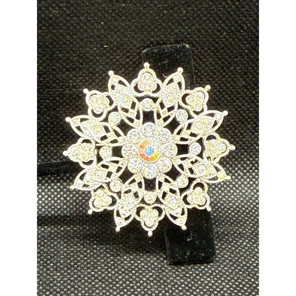Silver Tone AB Crystal Rhinestone Sunburst Filigree Brooch Pin Vintage Style 2
